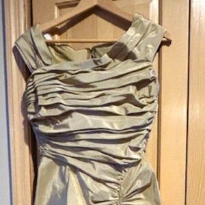 Tadashi 100% Silk Prom or Wedding Guest Dress size6
